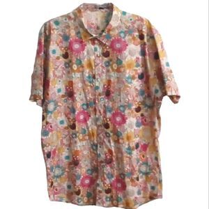 Mculivod Button Down Shirt Size XXL Short Sleeve Allover Floral Multicolored